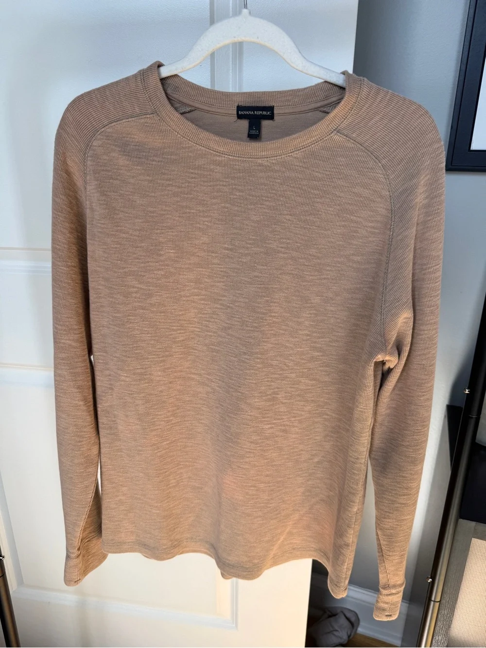 Banana Republic Large Waffle Knit Crewneck (Tan)